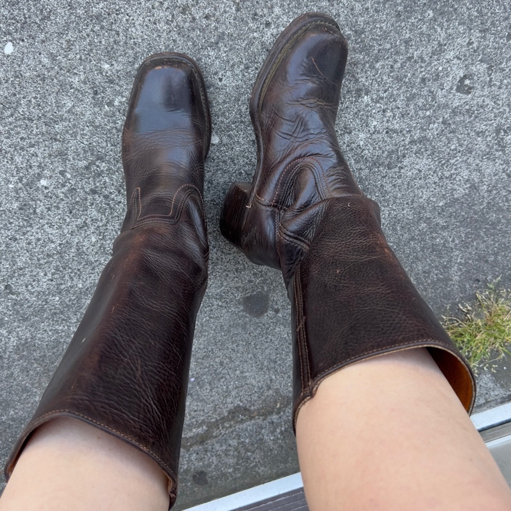 Dark brown Frye Campus boots